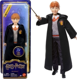 Bábika Ron Weasley v čarodejníckom kostýme s prútikom
