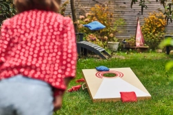 Cornhole hádzacia hra