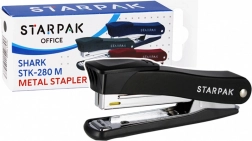 čierna kancelárska zošívačka