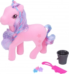 Poník s vrkočmi na česanie