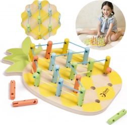 Drevená navliekacia hračka Ananás Classic World