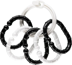 Čiernobiele krúžky s príveskami pre bábätká