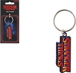 Kovová kľúčenka Stranger Things s logom WSQK