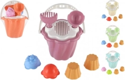 Plastová súprava na piesok s vedierkom a nástrojmi