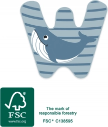 drevené písmeno W s motívom veľryby