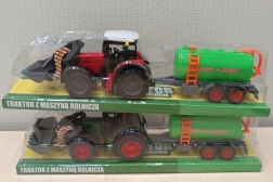 Traktor s poľnohospodárskym strojom
