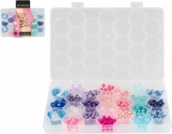 Plastové farebné korálky so šnúrkou v krabičke