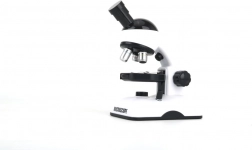 Mikroskop pre malých vedcov