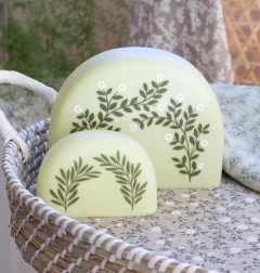 A Little Lovely Company malé nočné svetlo – Polmesiac