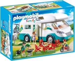 Sada figúrok Family Fun rodinné kempingové auto