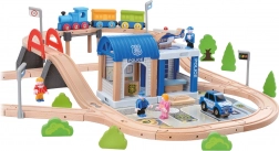 Drevená vláčkodráha s policajnou stanicou a mostom