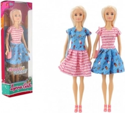 Bábika Lynna s dlhými vlasmi