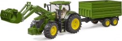 Traktor John Deere 7R s predným nakladačom a prívesom