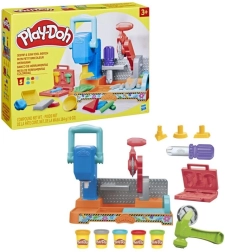 Play-Doh farebná dielňa – kreatívna sada s náradím a pílou