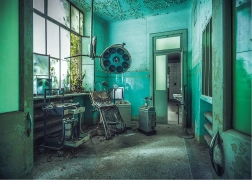 Puzzle Stratené miesta: Blázinec 1000 dielikov