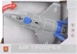 Stíhačka na batérie so zvukmi a svetlami