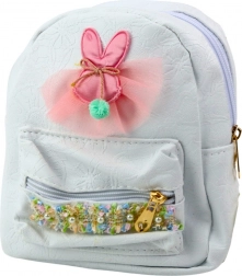 Detský batoh s králikom a ozdobnou stuhou biely