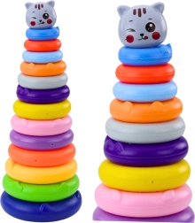 Farebná veža s krúžkami s mačkou