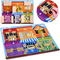 Drevená zmyslová manipulačná tabuľa so zámkami a číslami