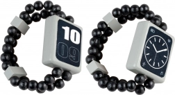 drevené obojstranné detské hodinky na gumičke, čierne