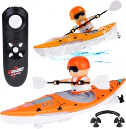 Podsvietený kajak s veslárom na diaľkové ovládanie