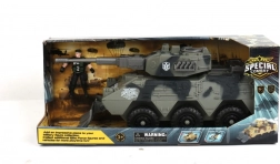 Vojenské auto so sadou doplnkov