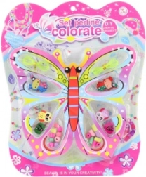 Drevené koráliky pre deti – sada s motívom motýlika