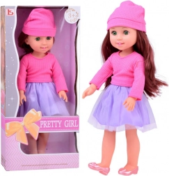 Elegantná módna bábika s realistickými doplnkami