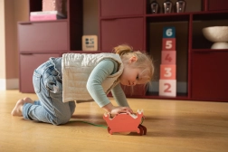 Ťahací drevený krab