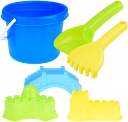 Plážová súprava na piesok s vedierkom, lopatkou, hrabličkami a formičkami
