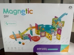 Magnetické stavebnice – guľôčková dráha s lievikom, 91 ks