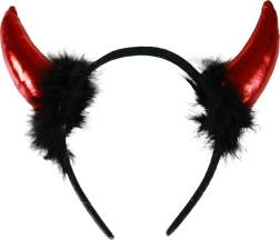 čertie rohy s perím