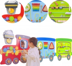 Drevená nástenná manipulačná tabuľa v tvare vlaku VIGA