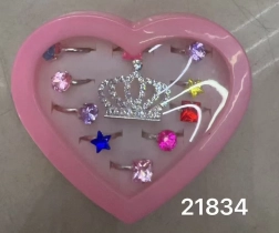 Prstene s kamienkami a korunkou - sada 11 ks