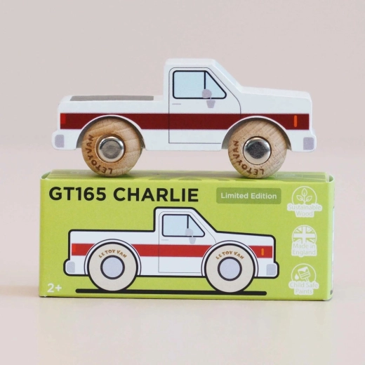 Le Toy Van drevené autíčko Charlie