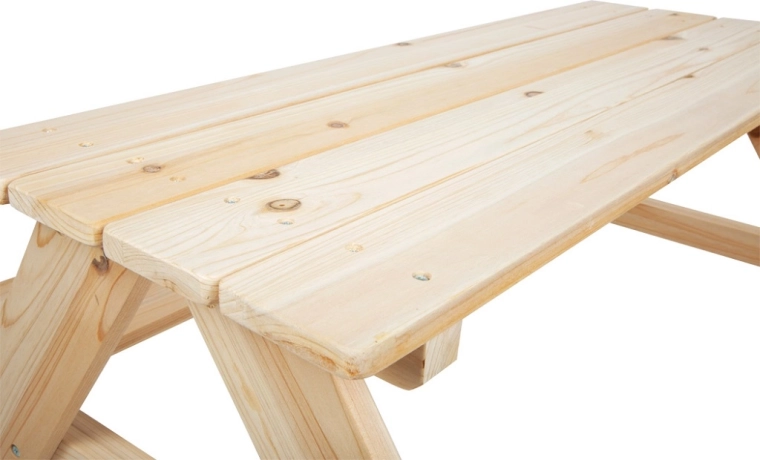 Prírodný povrch pripravený na úpravu