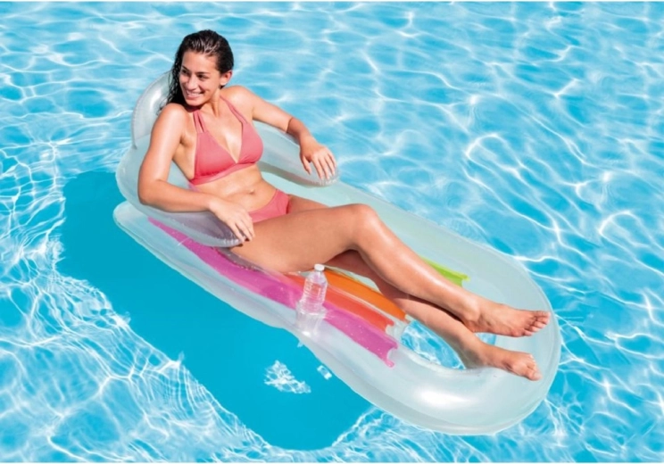 Vstavaný držiak nápojov pre vaše osvieženie