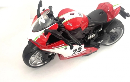 Natiahnite a jazdite motorka 1:14