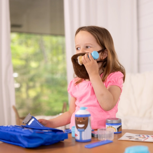 Zábavná nasadzovacia brada na role-play