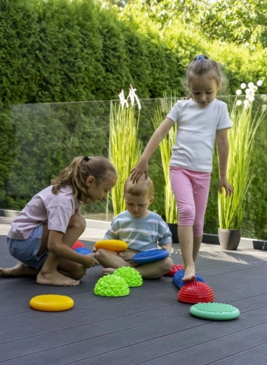 Tréning rovnováhy a koordinácie hrou