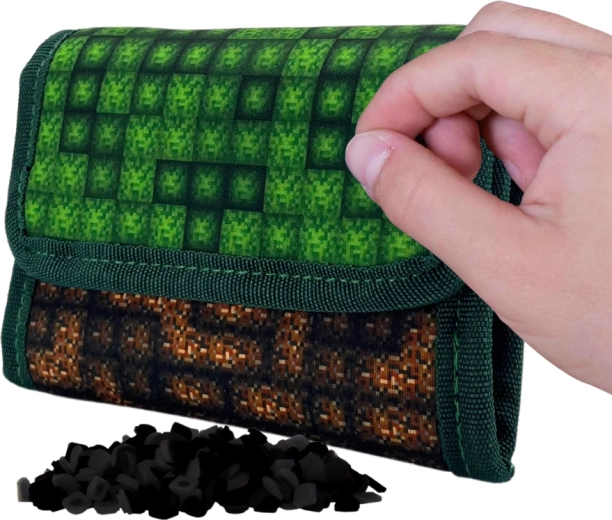 Pixie Crew zelená peňaženka Mine & craft s pixelmi