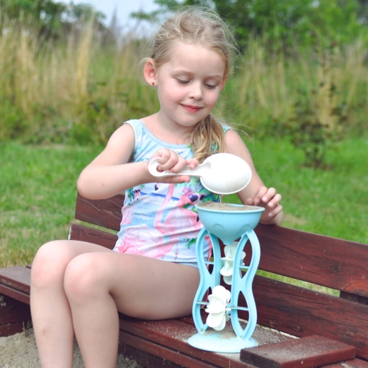 Pieskový a vodný mlyn pre chytrú zábavu