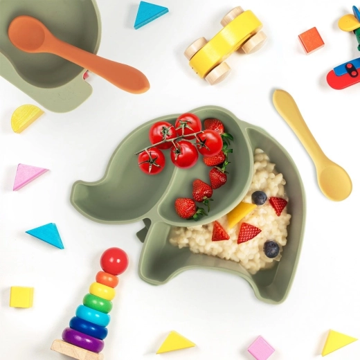 Tri oddelené priehradky pre pestrú stravu