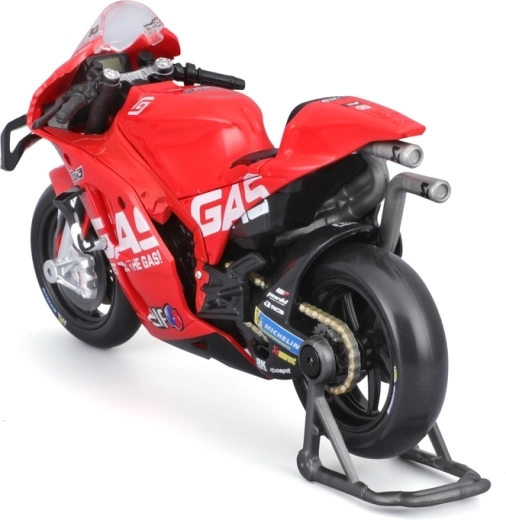 Kovové prevedenie s pohyblivými kolesami