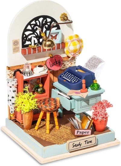 RoboTime miniatura domčeka Študovňa