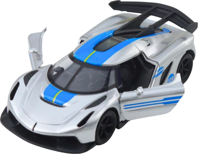 Otváracie dvere a realistické detaily