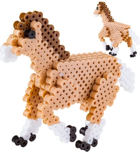 3D figúrka koníka z korálok