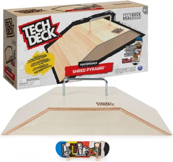 Drevená rampa s fingerboardom Tech Deck Shred Pyramid Set