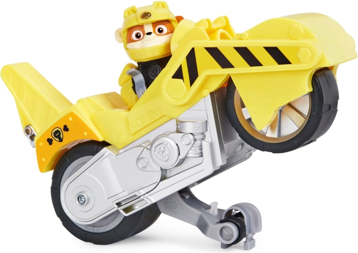 Stabilné wheelie vďaka pomocným kolieskam