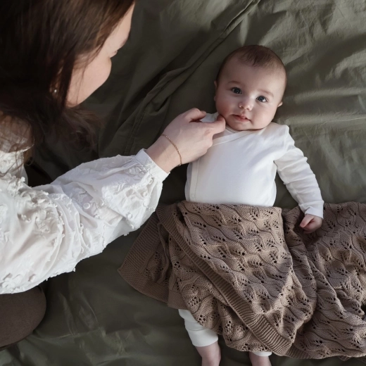 Vinter & Bloom deka z organickej bavlny moment taupe brown